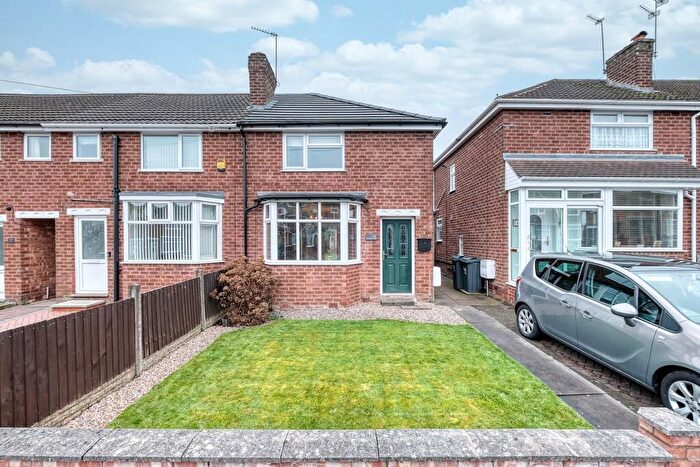 2 Bedroom End Of Terrace House For Sale In Wolverton Road, Rednal, Birmingham, B45