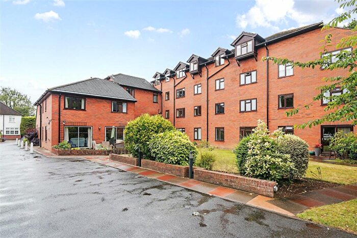 1 Bedroom Retirement Property For Sale In Farnborough Common, Orpington, BR6