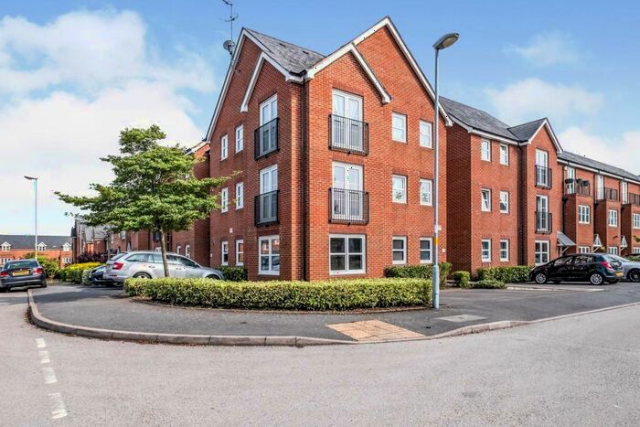 2 Bedroom Apartment To Rent In Vine Lane, Acocks Green, Birmingham, B27