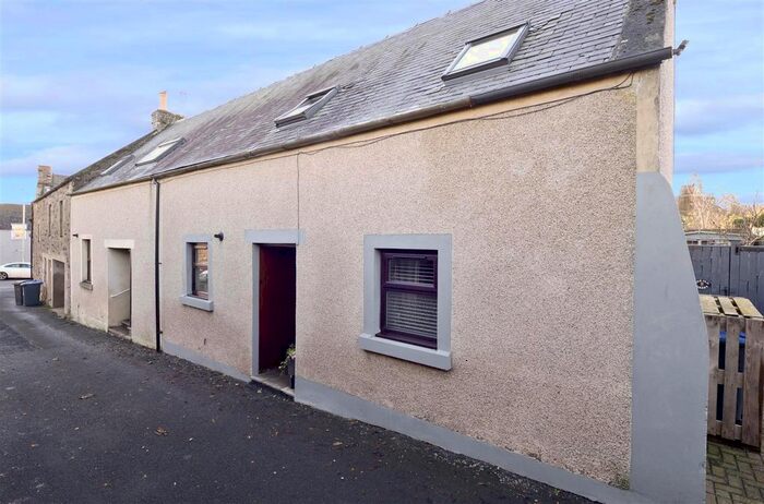3 Bedroom End Of Terrace House For Sale In Willis Wynd, Duns, TD11