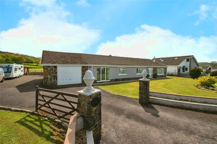 4 Bedroom Bungalow For Sale In Derwydd Road, Ammanford, Carmarthenshire, SA18