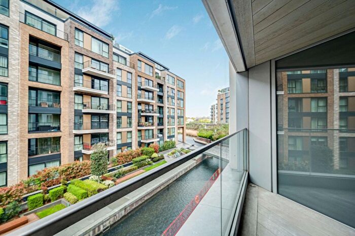 2 Bedroom Flat For Sale In Chelsea Creek Tower, Chelsea Creek, Fulham, SW6
