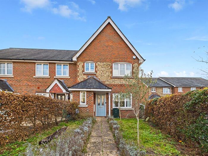 3 Bedroom End Of Terrace House For Sale In Blue Leaves Avenue, Coulsdon, CR5