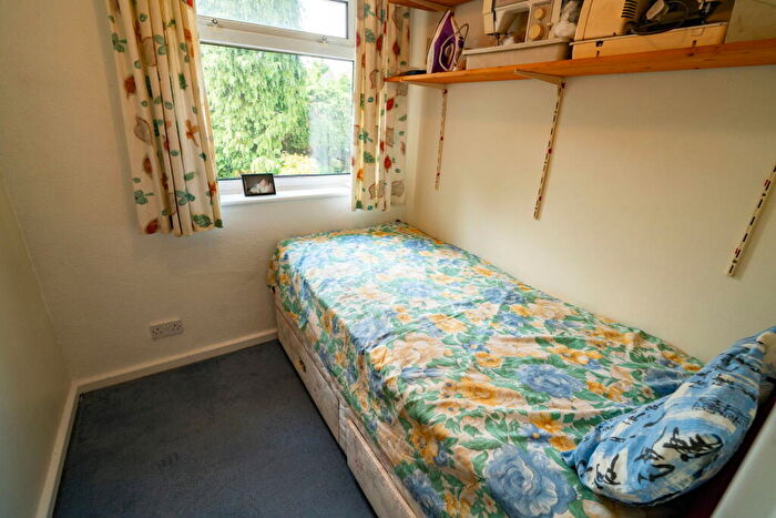 5 Bedroom Detached House For Sale In Lode Lane, Solihull, B91