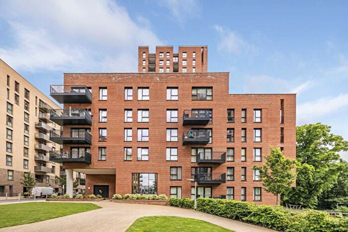 1 Bedroom Flat To Rent In Shearwater Drive, London, NW9