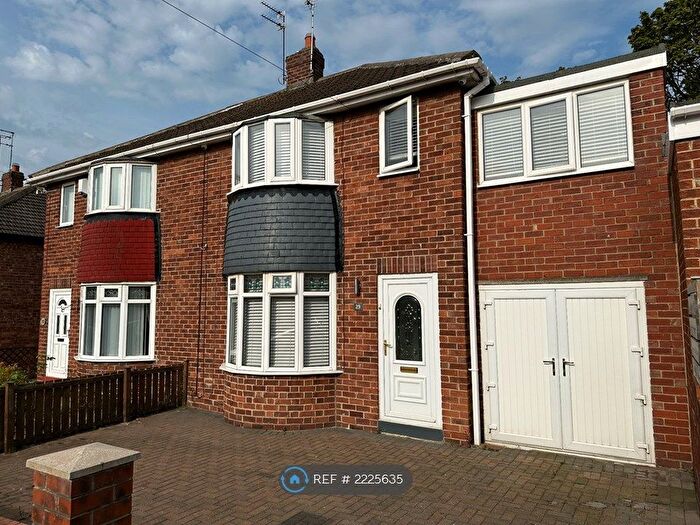 3 Bedroom Semi-Detached House To Rent In Torver Crescent, Sunderland, SR6