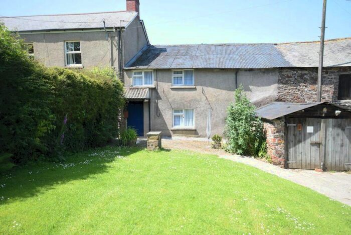 3 Bedroom Detached House To Rent In Lake Farm, Great Torrington, Devon, EX38
