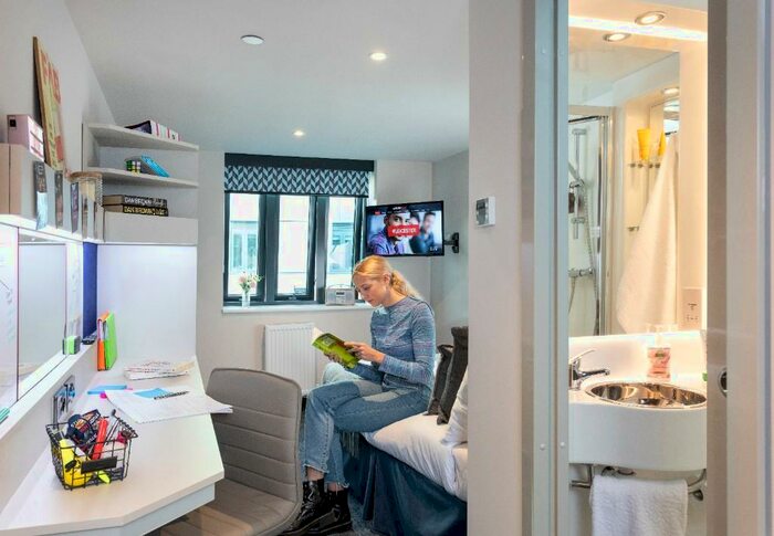 1 Bedroom Private Hall To Rent In Welford Road, Leicester, Leicestershire, LE2