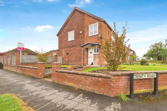 3 Bedroom Semi-Detached House For Sale In Cambridge Avenue, Scunthorpe, DN16