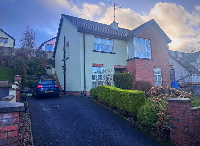 4 Bedroom Detached House For Sale In Woodside Heights, Derry / Londonderry, BT47