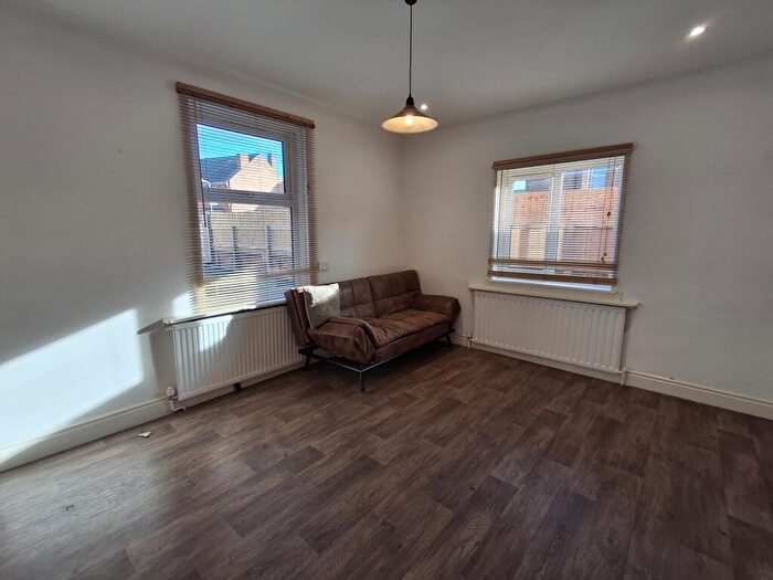 4 Bedroom Terraced House To Rent In Beech Street, Lincoln, LN5