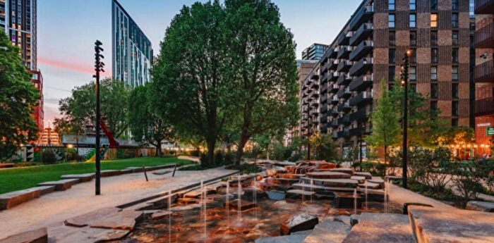 2 Bedroom Apartment To Rent In Elephant Park, London, SE17