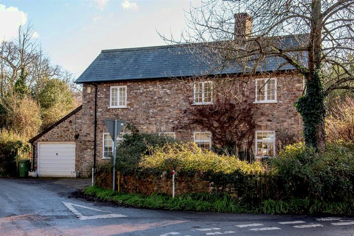 3 Bedroom Detached House For Sale In Lowton, Trull, Taunton, TA3