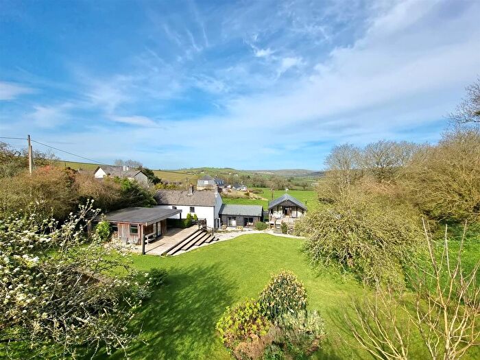 3 Bedroom Cottage For Sale In Lawhitton, Launceston, PL15