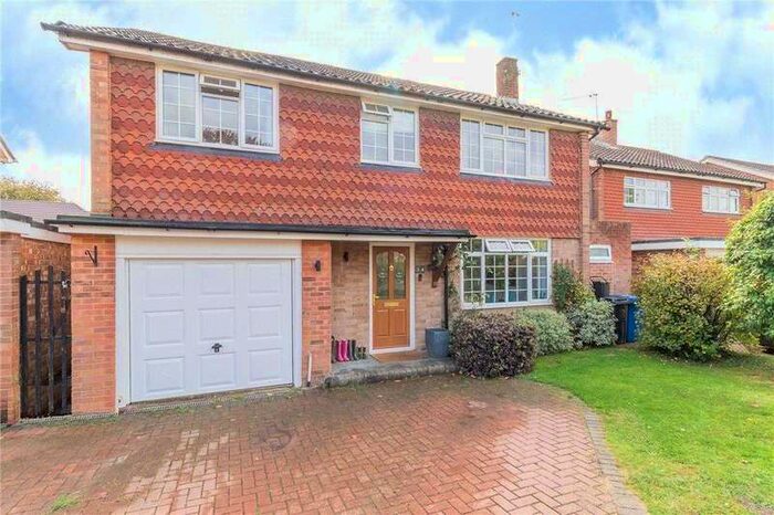 4 Bedroom Detached House To Rent In Webster Close, SL6