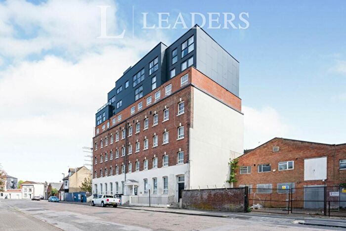 1 Bedroom Apartment To Rent In Atlantic Mansions, Southampton, SO14