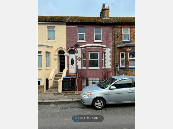 3 Bedroom Terraced House To Rent In Westbury Road, Dover, CT17