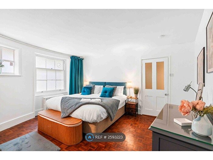 2 Bedroom Flat To Rent In Powis Patio Retreat, Brighton, BN1