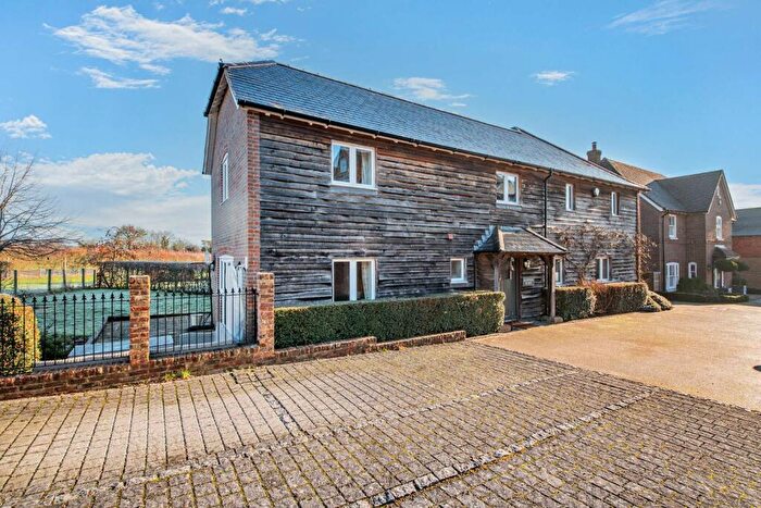 3 Bedroom Semi-Detached House For Sale In Holmes Field Court, Bentley, Farnham, Surrey, GU10