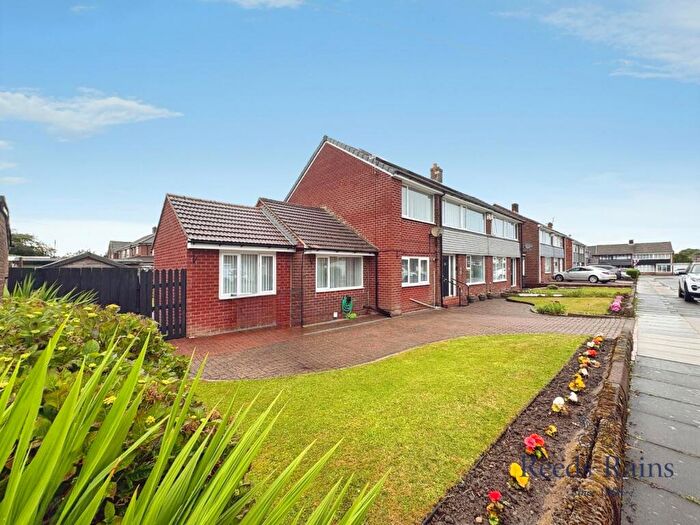 5 Bedroom Semi-Detached House For Sale In Chapel House Road, Newcastle Upon Tyne, Tyne And Wear, NE5