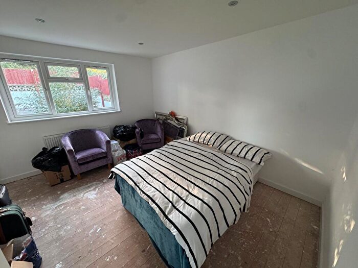 2 Bedroom Semi-Detached Bungalow For Sale In High Meadows, Exeter, EX4