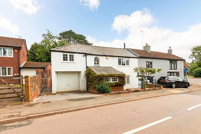 3 Bedroom Cottage For Sale In Boddington Road, Byfield, NN11