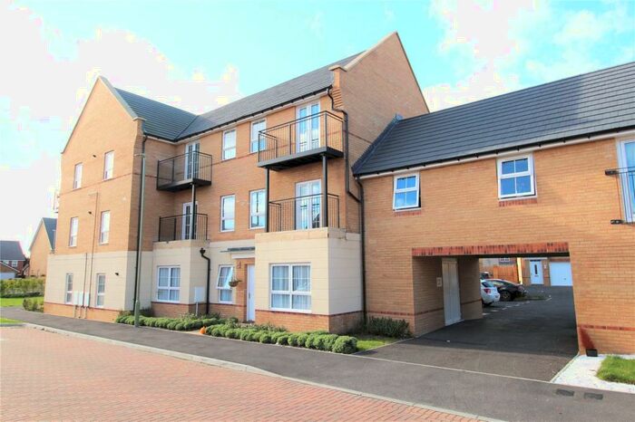2 Bedroom Apartment To Rent In Luck Road, Bursledon, Southampton, Hampshire, SO31
