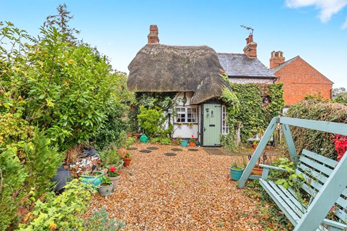 2 Bedroom Cottage For Sale In Westbrook End, Newton Longville, Milton Keynes, MK17