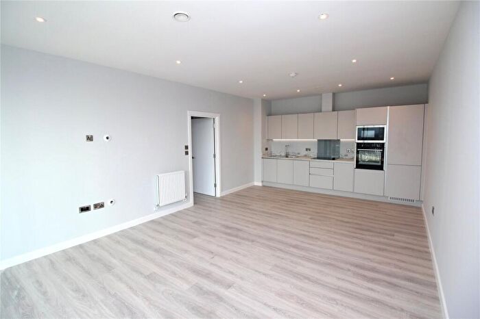 2 Bedroom Apartment To Rent In Radford Way, CM12