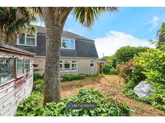 2 Bedroom Flat To Rent In Trevithick Estate, St. Merryn, Padstow, PL28