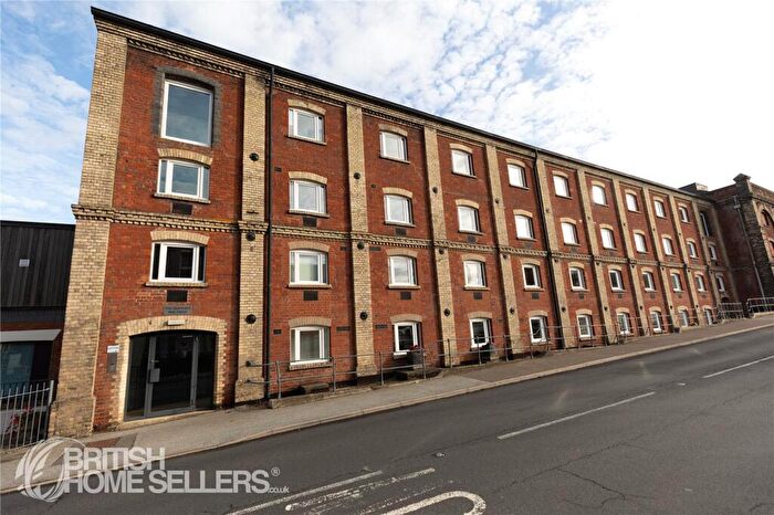 2 Bedroom Apartment For Sale In High Street, Mistley, Manningtree, Essex, CO11