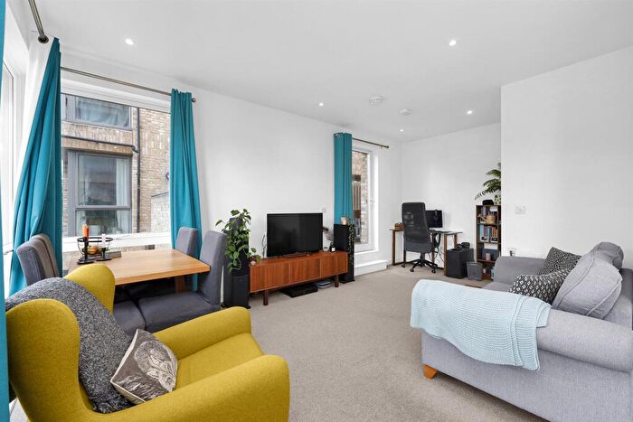 1 Bedroom Flat For Sale In Japonica Apartments, Hilltop Avenue, NW10
