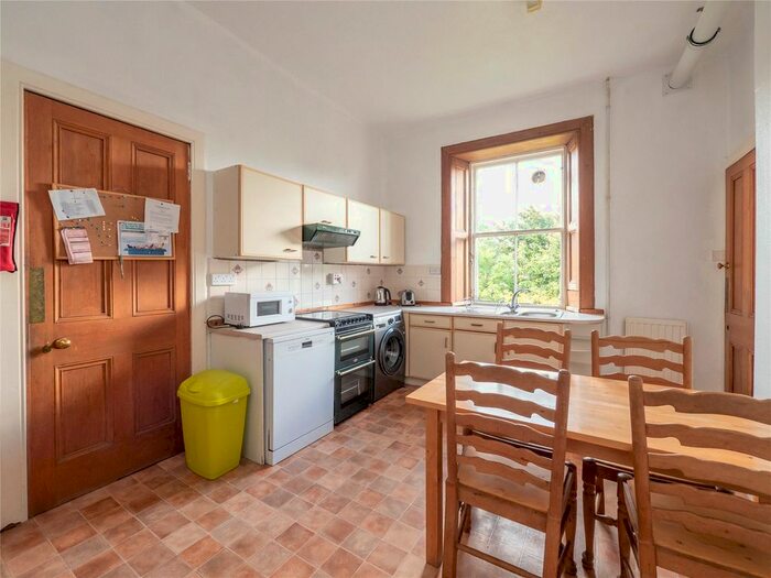 4 Bedroom Flat To Rent In Warrender Park Road, Marchmont, Edinburgh, EH9