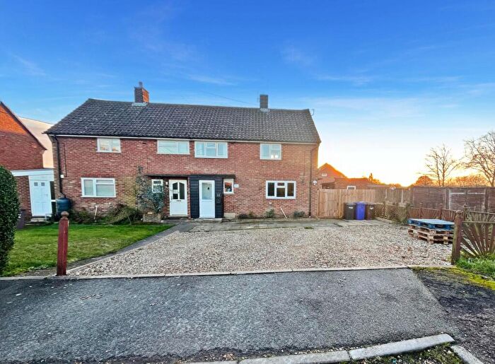 3 Bedroom Semi Detached House For Sale In Lancaster Close, Chedburgh, IP29