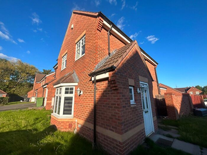 3 Bedroom Property To Rent In Yale Road, Willenhall, WV13