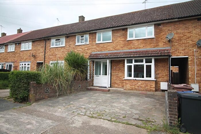 3 Bedroom Terraced House To Rent In Ravel Road, Aveley, RM15