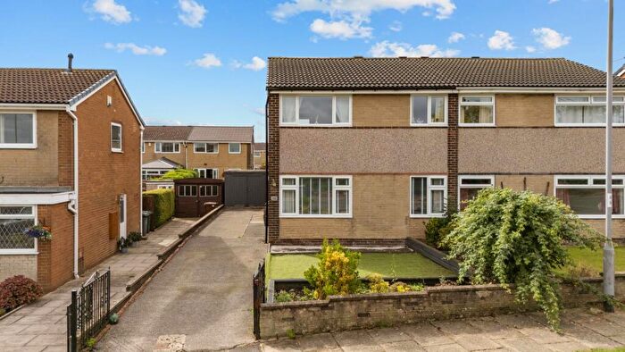 3 Bedroom Semi Detached House For Sale In Wilson Road, Wyke, BD12