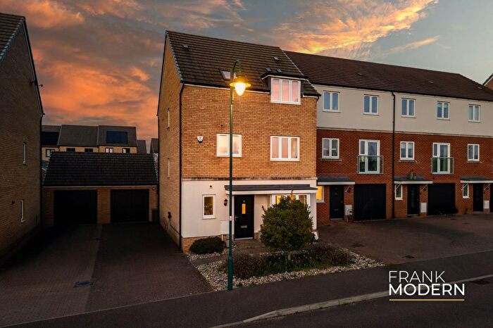 5 Bedroom Detached House For Sale In Kite Way, Hampton Vale, PE7