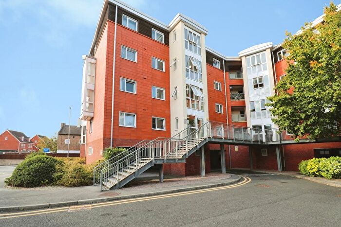 2 Bedroom Flat For Sale In The Waterfront, Selby, North Yorkshire, YO8