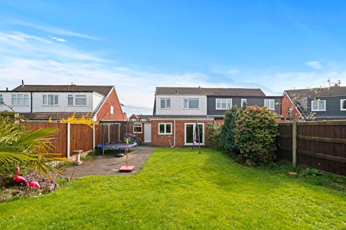 3 Bedroom Semi Detached House For Sale In Girvan Crescent, Ashton-In-Makerfield, WN4