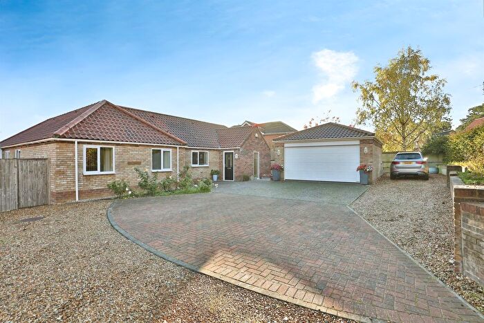 4 Bedroom Detached Bungalow For Sale In North Pickenham Road, Swaffham, PE37