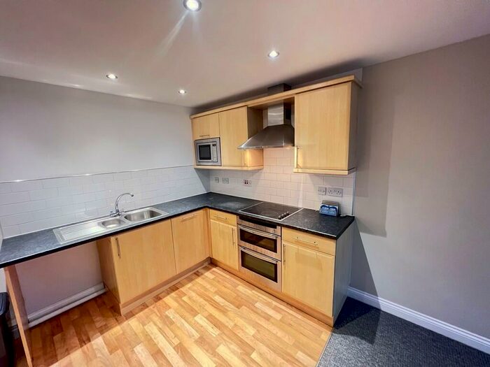 2 Bedroom Apartment To Rent In Park Lodge, Beardwood, BB2