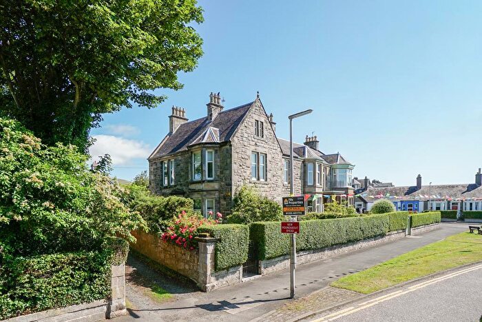 4 Bedroom Apartment For Sale In Crescent Road, Lundin Links, Fife, KY8