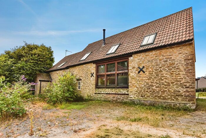 3 Bedroom Detached House For Sale In Lower Keyford, Frome, BA11