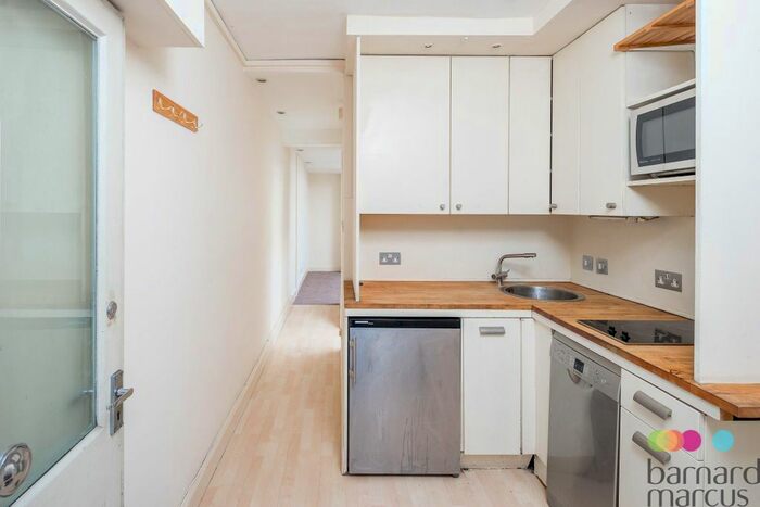 2 Bedroom Flat To Rent In Ifield Road, London, SW10