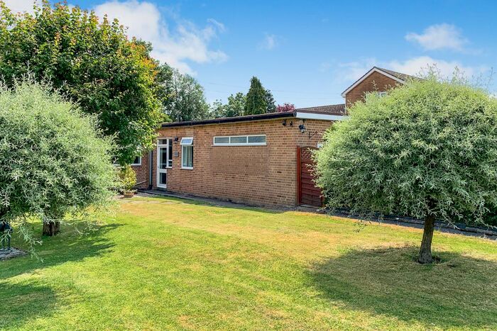 2 Bedroom Bungalow For Sale In Glasshouse Lane, Lapworth, Solihull, B94