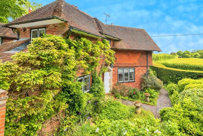 4 Bedroom Detached House For Sale In Colwood Lane, Warninglid, Haywards Heath, West Sussex, RH17