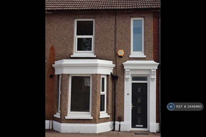 2 Bedroom Terraced House To Rent In Crown Road, Sittingbourne, ME10