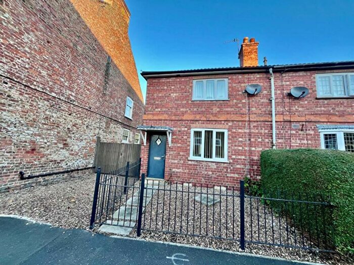 2 Bedroom End Of Terrace House To Rent In Riverhead Terrace, Louth, LN11