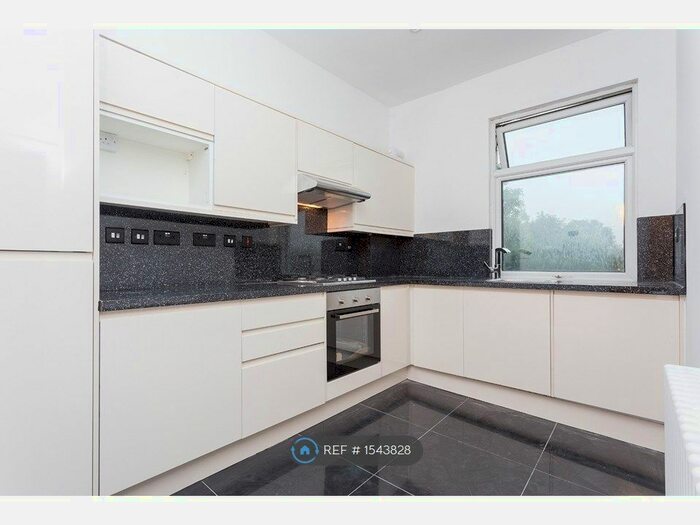1 Bedroom Flat To Rent In Page Green Terrace, London, N15